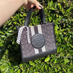 coach dempsey black mini tote